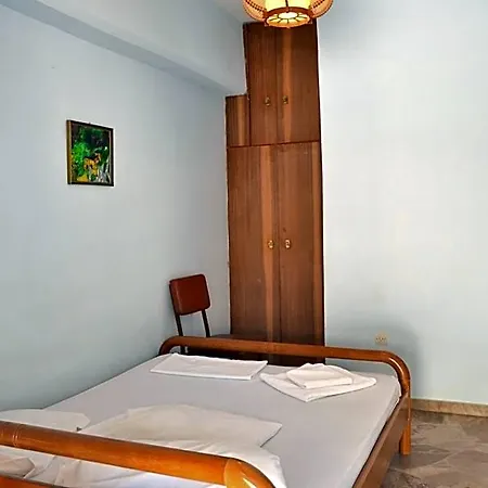 Oniro Otel Ástros